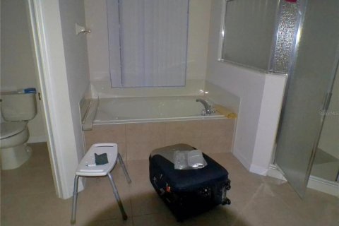Casa en venta en Palm Coast, Florida, 6 dormitorios, 304.72 m2 № 1657706 - foto 25