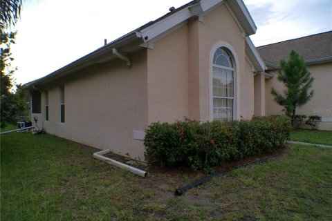 Casa en venta en Palm Coast, Florida, 6 dormitorios, 304.72 m2 № 1657706 - foto 17