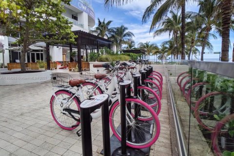 Condominio en venta en Fort Lauderdale, Florida, 1 dormitorio, 65.87 m2 № 1887522 - foto 22