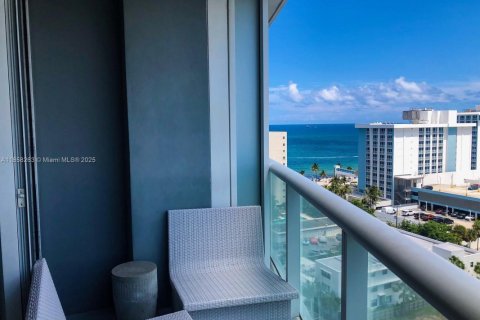 Condominio en venta en Fort Lauderdale, Florida, 1 dormitorio, 65.87 m2 № 1887522 - foto 13