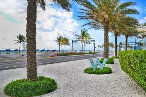 Condominio en venta en Fort Lauderdale, Florida, 1 dormitorio, 65.87 m2 № 1887522 - foto 24