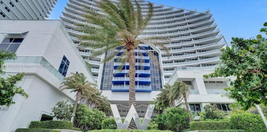 Condominio en Fort Lauderdale, Florida, 1 dormitorio  № 1887522