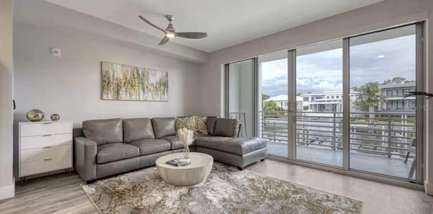 Condo in Sarasota, Florida, 1 bedroom  № 1827873