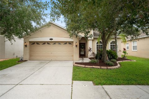 Villa ou maison à vendre à Tampa, Floride: 4 chambres, 171.68 m2 № 1904091 - photo 2