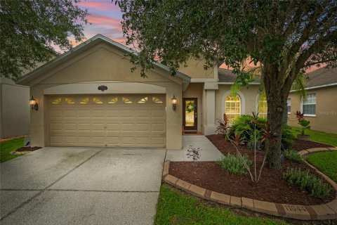 Villa ou maison à vendre à Tampa, Floride: 4 chambres, 171.68 m2 № 1904091 - photo 1