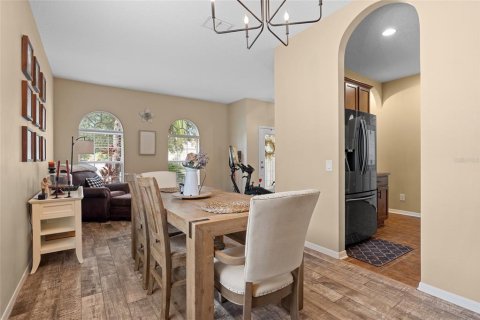 Villa ou maison à vendre à Tampa, Floride: 4 chambres, 171.68 m2 № 1904091 - photo 9