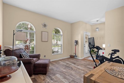 Villa ou maison à vendre à Tampa, Floride: 4 chambres, 171.68 m2 № 1904091 - photo 7