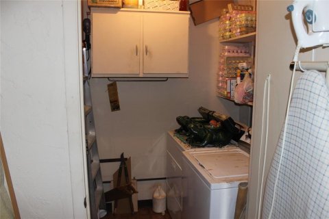 House in Winter Haven, Florida 2 bedrooms, 118.73 sq.m. № 2113223 - photo 29