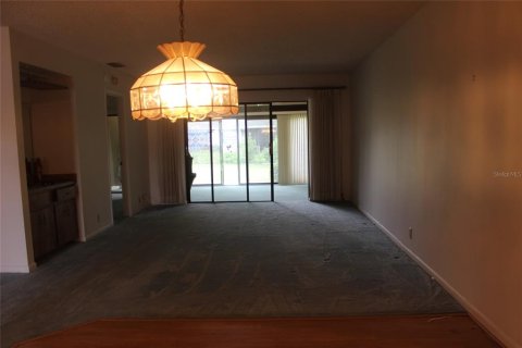 House in Winter Haven, Florida 2 bedrooms, 118.73 sq.m. № 2113223 - photo 12