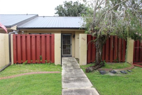 Casa en Winter Haven, Florida 2 dormitorios, 118.73 m2 № 2113223