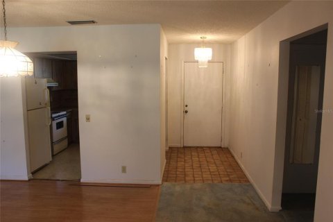 House in Winter Haven, Florida 2 bedrooms, 118.73 sq.m. № 2113223 - photo 4