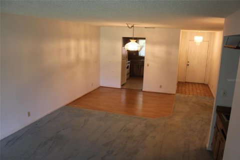 House in Winter Haven, Florida 2 bedrooms, 118.73 sq.m. № 2113223 - photo 10
