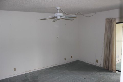 House in Winter Haven, Florida 2 bedrooms, 118.73 sq.m. № 2113223 - photo 19