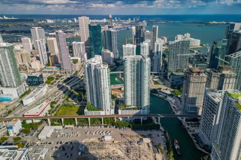 Copropriété à louer à Miami, Floride: 1 chambre, 124.21 m2 № 1988688 - photo 4