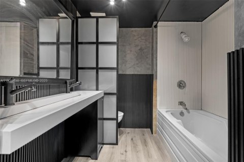 Copropriété à louer à Miami, Floride: 1 chambre, 124.21 m2 № 1988688 - photo 26