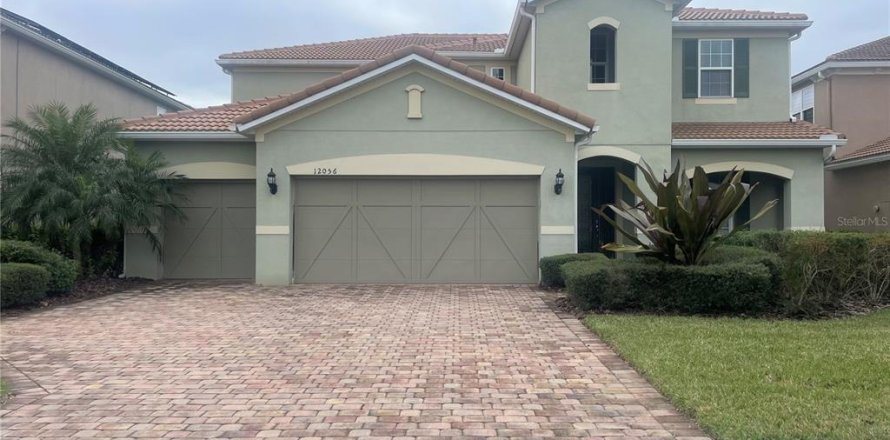 House in Orlando, Florida 4 bedrooms, 302.3 sq.m. № 1802213