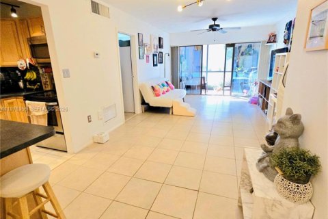 Copropriété à vendre à Hollywood, Floride: 1 chambre, 62.24 m2 № 2044600 - photo 4