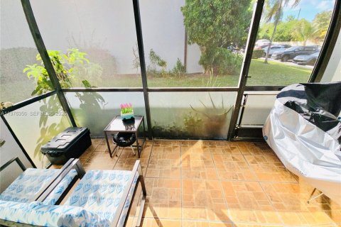 Copropriété à vendre à Hollywood, Floride: 1 chambre, 62.24 m2 № 2044600 - photo 13