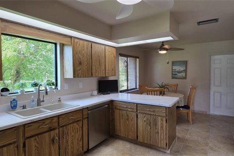 Villa ou maison à vendre à Punta Gorda, Floride: 3 chambres, 248.42 m2 № 2141885 - photo 12