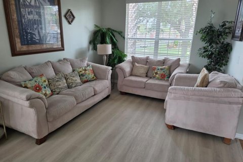 Villa ou maison à vendre à Davenport, Floride: 6 chambres, 257.43 m2 № 2287245 - photo 4
