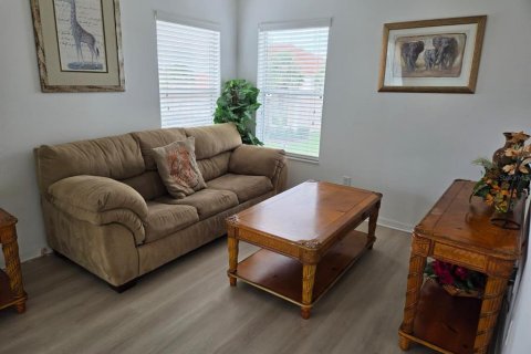 Villa ou maison à vendre à Davenport, Floride: 6 chambres, 257.43 m2 № 2287245 - photo 12