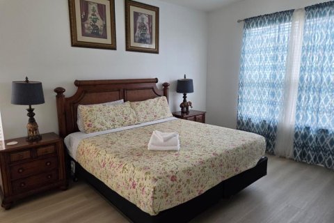 Villa ou maison à vendre à Davenport, Floride: 6 chambres, 257.43 m2 № 2287245 - photo 10