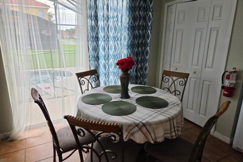 Villa ou maison à vendre à Davenport, Floride: 6 chambres, 257.43 m2 № 2287245 - photo 6
