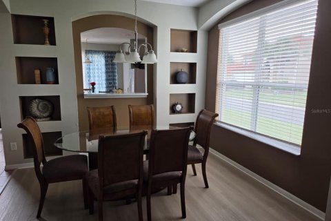 Villa ou maison à vendre à Davenport, Floride: 6 chambres, 257.43 m2 № 2287245 - photo 3