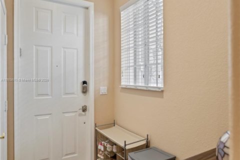Touwnhouse à vendre à Davie, Floride: 2 chambres, 110.09 m2 № 2076997 - photo 5