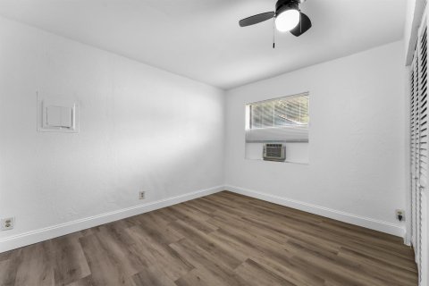 Apartment in Stuart, Florida 1 bedroom, 50.63 sq.m. № 2392773 - photo 10