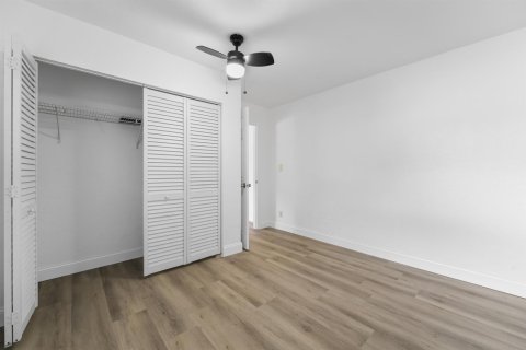 Apartment in Stuart, Florida 1 bedroom, 50.63 sq.m. № 2392773 - photo 12