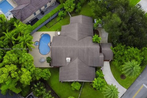 Casa en venta en Homestead, Florida, 4 dormitorios, 242.38 m2 № 2056711 - foto 22