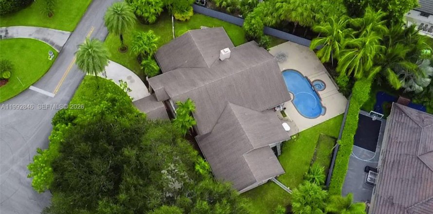 Casa en Homestead, Florida 4 dormitorios, 242.38 m2 № 2056711