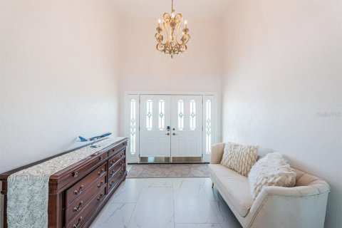 Casa en venta en Saint Petersburg, Florida, 4 dormitorios, 266.72 m2 № 2388215 - foto 8
