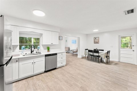 Купить виллу или дом в Кристал-Ривер, Флорида 3 комнаты, 124.86м2, № 1541359 - фото 3