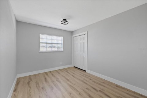 Villa ou maison à vendre à Oldsmar, Floride: 4 chambres, 119.66 m2 № 2148226 - photo 24