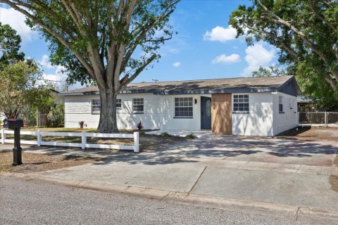 Villa ou maison à vendre à Oldsmar, Floride: 4 chambres, 119.66 m2 № 2148226 - photo 10