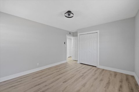 Villa ou maison à vendre à Oldsmar, Floride: 4 chambres, 119.66 m2 № 2148226 - photo 26