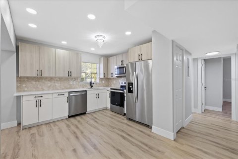 Villa ou maison à vendre à Oldsmar, Floride: 4 chambres, 119.66 m2 № 2148226 - photo 23