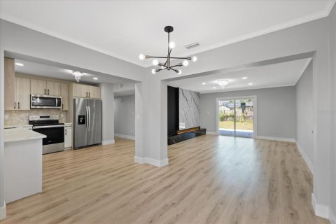 Villa ou maison à vendre à Oldsmar, Floride: 4 chambres, 119.66 m2 № 2148226 - photo 13