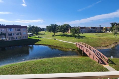 Condo in Sunrise, Florida, 2 bedrooms  № 1727194 - photo 30