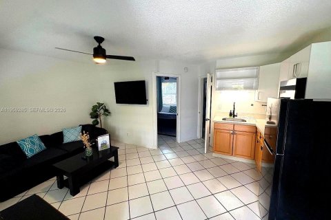 Apartment in Pompano Beach, Florida 1 bedroom, 50.17 sq.m. № 2080624 - photo 2