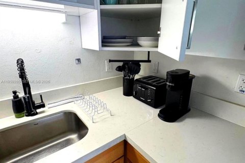 Apartment in Pompano Beach, Florida 1 bedroom, 50.17 sq.m. № 2080624 - photo 8