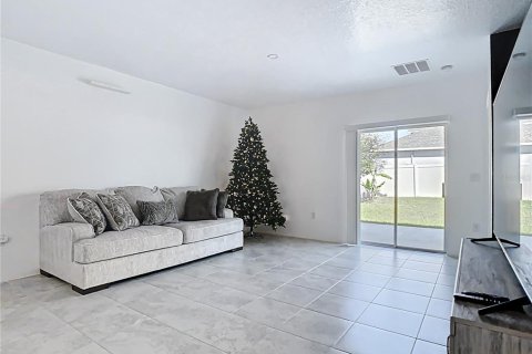 Casa en venta en Ocoee, Florida, 5 dormitorios, 220.18 m2 № 1723785 - foto 13