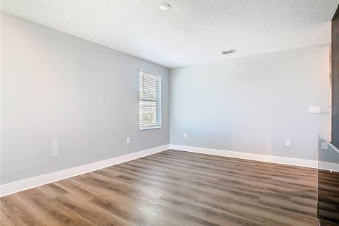 Casa en venta en Ocoee, Florida, 5 dormitorios, 220.18 m2 № 1723785 - foto 22