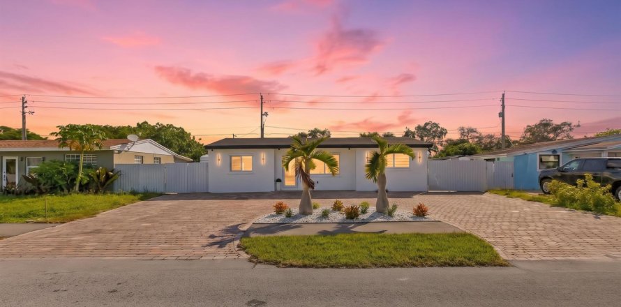 Casa en West Palm Beach, Florida 3 dormitorios, 99.5 m2 № 2432310