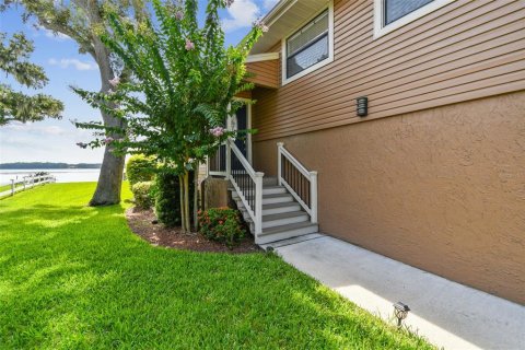 House in Palm Harbor, Florida 3 bedrooms, 161.65 sq.m. № 1854415 - photo 6