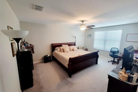 House in BELMONT in Sun City Center, Florida 6 bedrooms, 242.85 sq.m. № 1322571 - photo 22