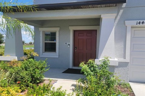 House in BELMONT in Sun City Center, Florida 6 bedrooms, 242.85 sq.m. № 1322571 - photo 2