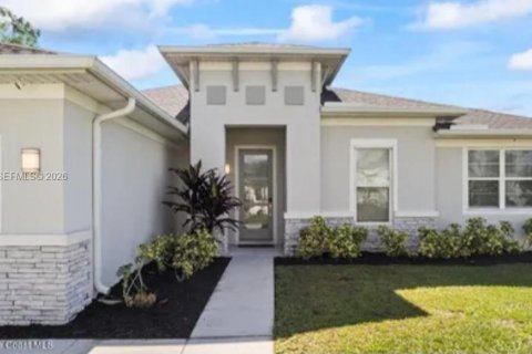 House in Palm Bay, Florida 3 bedrooms № 2001735